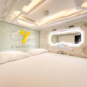 the-yellow-capsule.quintano-roohotels.com/